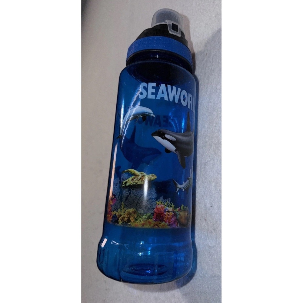 Sea World Blue Swirl Travel Sipper Drinking Bottle 20oz Clip Dolphin Shark